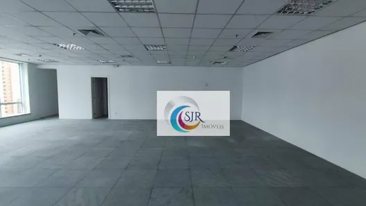 Sala Comercial para alugar, 143m² no Cidade Monções, São Paulo