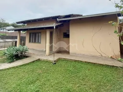 Casa com 4 Quartos à venda, 185m² no São Marcos, Joinville