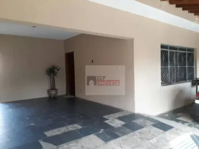Casa com 3 Quartos à venda, 142m² no Vila Mollon IV, Santa Bárbara D'Oeste