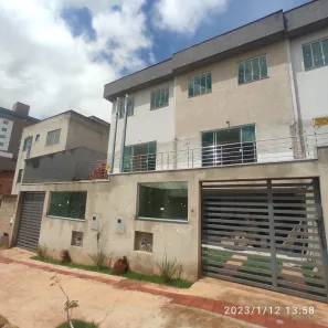 Casa com 3 Quartos à venda, 150m² no Cabral, Contagem
