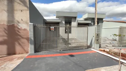 Casa com 2 Quartos à venda, 70m² no Jardim Viena, Londrina