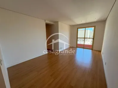 Apartamento com 3 Quartos para alugar, 90m² no Saraiva, Uberlândia