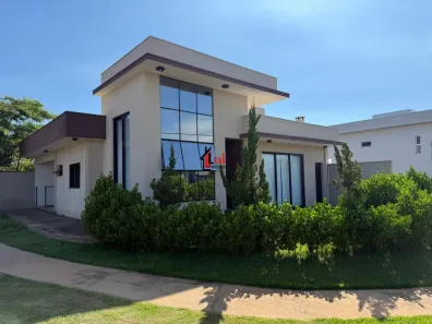 Casa de Condomínio com 3 Quartos à venda, 130m² no , Álvares Machado