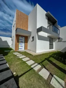 Sobrado com 4 Quartos à venda, 138m² no Manguinhos, Serra