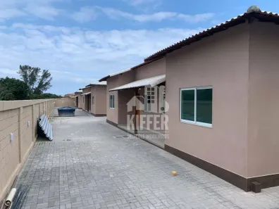 Casa com 2 Quartos à venda, 70m² no Jardim Atlântico Leste (Itaipuaçu), Maricá