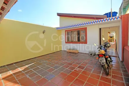 Casa com 2 Quartos à venda, 92m² no Centro, Peruíbe