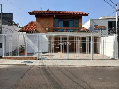 Sobrado com 6 Quartos à venda, 221m² no Centro, Sorocaba