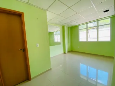 Sala Comercial à venda, 28m² no Jacarepaguá, Rio de Janeiro