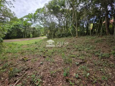 Lote/Terreno à venda, 1668m² no Jardim Guaçu, São Roque