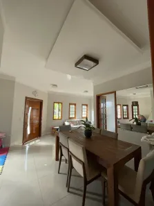 Casa de Condomínio com 3 Quartos à venda, 365m² no Loteamento Villa Branca, Jacareí