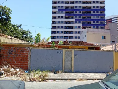 Casa com 3 Quartos à venda, 414m² no Joaquim Távora, Fortaleza