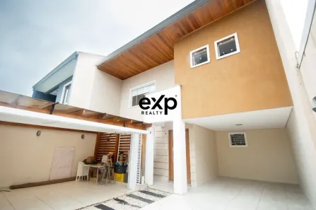 Sobrado com 4 Quartos à venda, 252m² no Afonso Pena, São José dos Pinhais