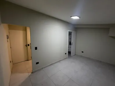 Apartamento com 1 Quarto para alugar, 28m² no Bom Retiro, São Paulo