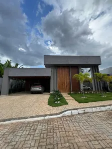 Casa de Condomínio com 4 Quartos para alugar, 600m² no Ponte Alta Norte, Brasília