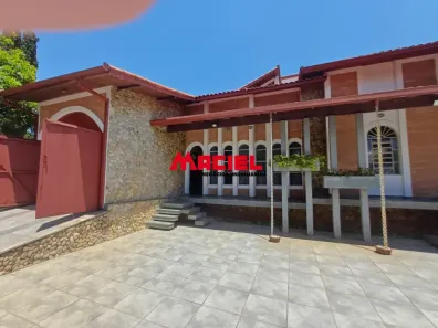 Casa com 3 Quartos à venda, 380m² no Jardim Satélite, São José dos Campos