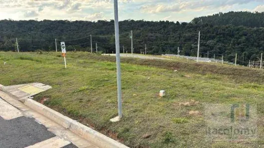 Lote/Terreno à venda, 300m² no Parque das Avencas, Pirapora do Bom Jesus
