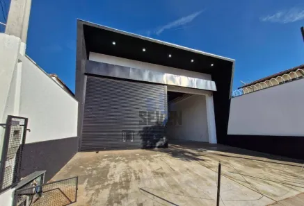 Galpão/Depósito/Armazém para alugar, 480m² no Chácara das Flores, Bauru