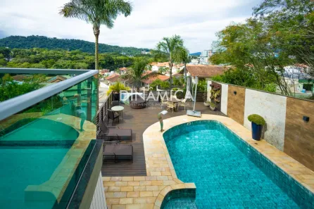 Casa com 4 Quartos à venda, 530m² no Salto Weissbach, Blumenau