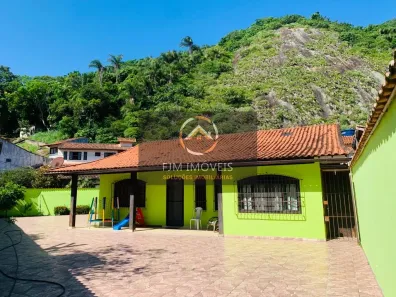 Casa com 4 Quartos à venda, 573m² no Itacoatiara, Niterói