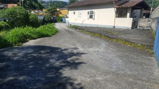Galpão/Depósito/Armazém à venda, 1800m² no Centro, Petrópolis