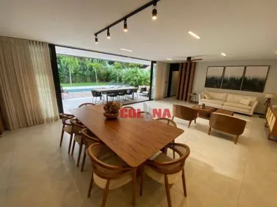 Casa de Condomínio com 5 Quartos para alugar, 720m² no Vila Progresso, Niterói