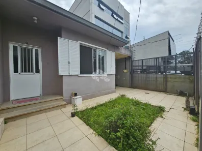 Casa com 3 Quartos à venda, 147m² no São João, Porto Alegre