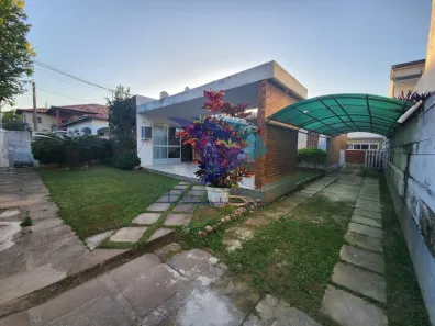 Casa com 6 Quartos à venda, 200m² no Portinho, Cabo Frio
