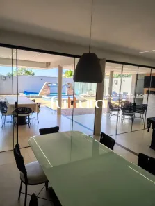 Sobrado com 4 Quartos à venda, 545m² no Jardins Atenas, Goiânia