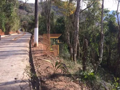 Lote/Terreno à venda, 700m² no Roseiral, Petrópolis