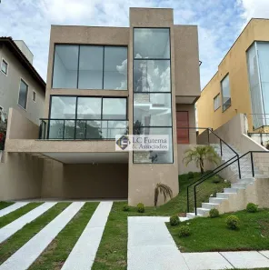 Casa de Condomínio com 3 Quartos à venda, 226m² no Jardim Caiapiá, Cotia