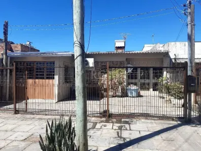 Casa com 3 Quartos à venda, 150m² no Restinga, Porto Alegre