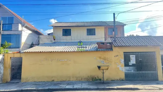 Casa com 5 Quartos à venda, 286m² no Cajuru, Curitiba