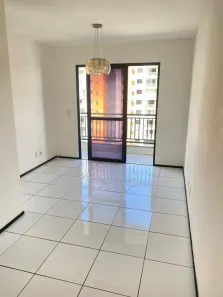 Apartamento com 2 Quartos para alugar, 67m² no Calhau, São Luís