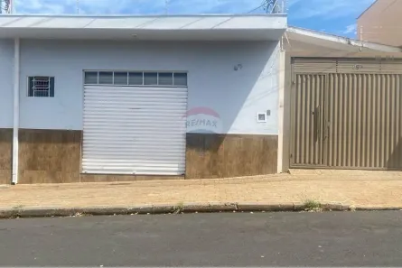 Casa com 3 Quartos à venda, 264m² no Independência, Ribeirão Preto