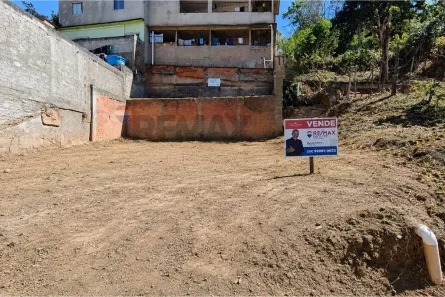 Lote/Terreno à venda, 128m² no Guaçuí, Guaçuí
