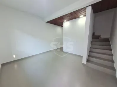 Casa com 2 Quartos para alugar, 71m² no Fidélis, Blumenau