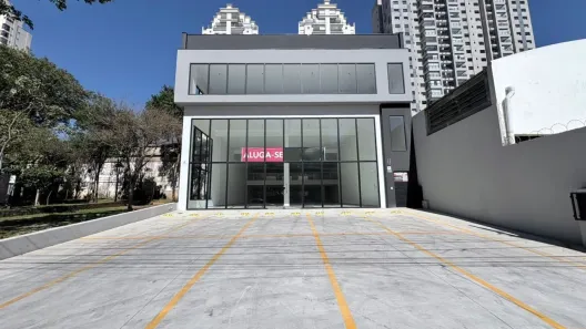 Prédio Comercial para alugar, 558m² no Vila Regente Feijó, São Paulo