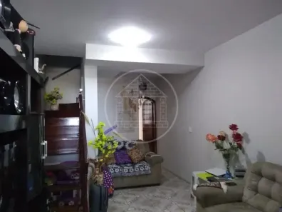 Sobrado com 2 Quartos à venda, 200m² no Jardim São Bernardo, São Paulo