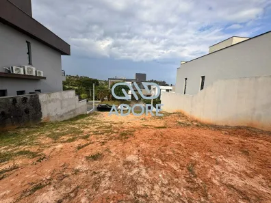Lote/Terreno à venda, 302m² no Vila Romão, Salto