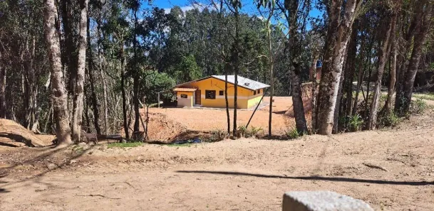 Fazenda/Sítio com 2 Quartos à venda, 6500m² no Centro, Agudos do Sul