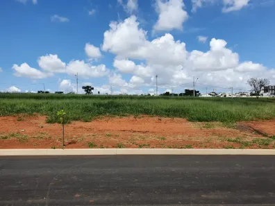 Lote/Terreno à venda, 250m² no Alto Umuarama, Uberlândia