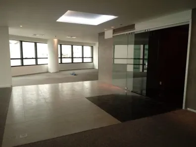 Sala Comercial à venda, 520m² no Vila da Serra, Nova Lima