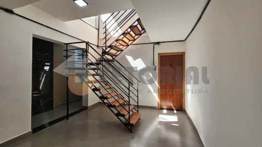 Sala Comercial para alugar, 250m² no Centro, Caraguatatuba