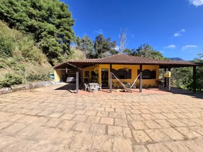 Casa com 2 Quartos à venda, 2500m² no Jardim Salaco, Teresópolis