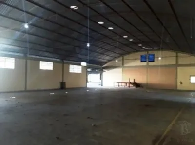 Ponto Comercial para alugar, 3000m² no Alto Cafezal, Marília