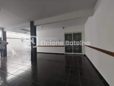 Prédio Comercial com 1 Quarto para alugar, 250m² no Centro, Uberlândia