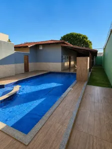 Casa com 3 Quartos à venda, 450m² no Jardim das Esmeraldas, Goiânia