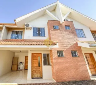 Sobrado com 3 Quartos à venda, 111m² no Jardim Gisela, Toledo