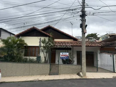 Casa com 4 Quartos à venda, 135m² no Grajaú, Juiz de Fora