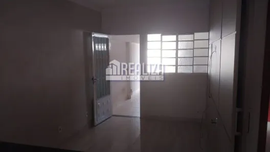Casa com 2 Quartos à venda, 95m² no Conjunto José Vallim de Melo, Uberaba